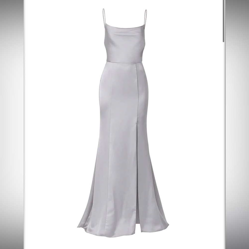 Amsale Chloe Platinum 00. Hemmed to fit XS / 5’1 with 4 inch heels